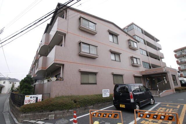 ロイヤルパレスの外観画像