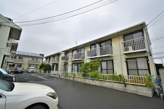 フローレスあずさ D棟の外観画像