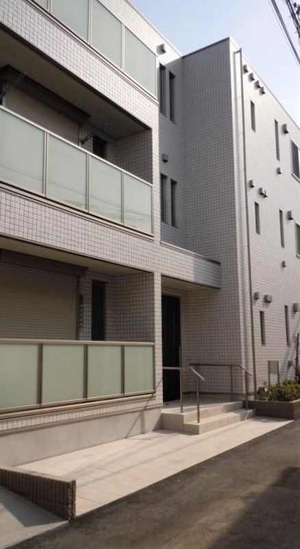 ラシーネ北新宿の外観画像