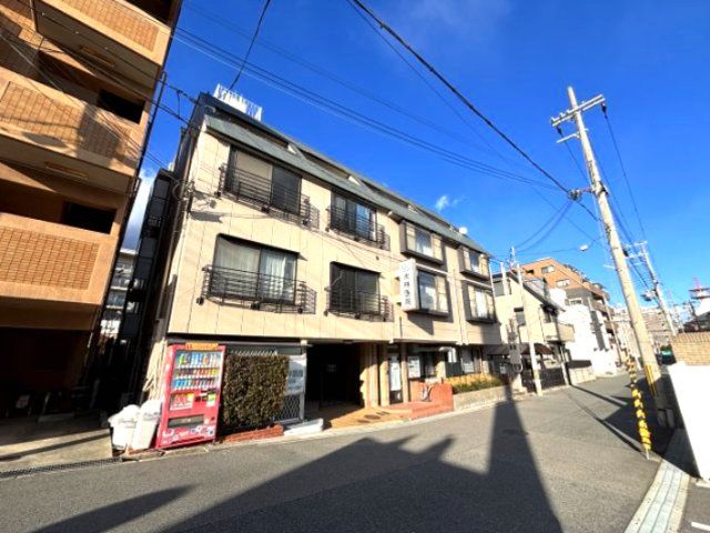 プチシャトー徳井の外観画像