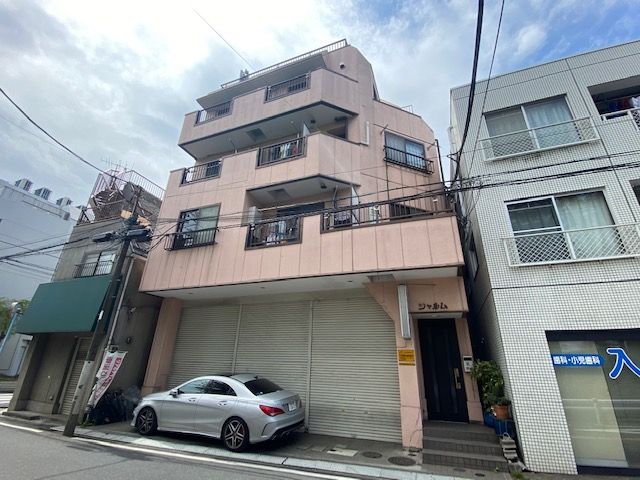 シャルムの外観画像