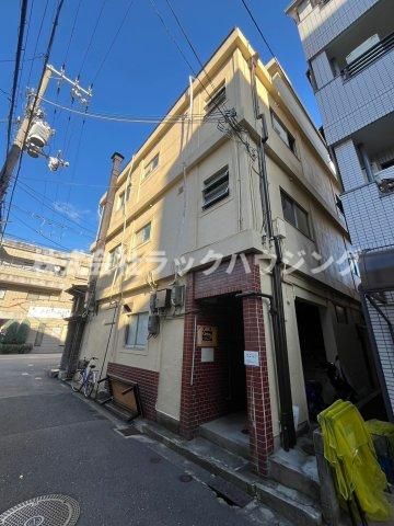 山田マンションの外観画像