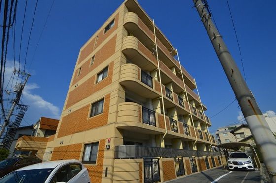 リベラーレ吉川の外観画像