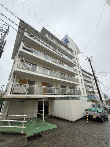 諏訪山スカイハイツの外観画像