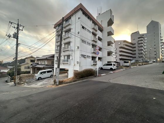 鍛冶田ビルの外観画像