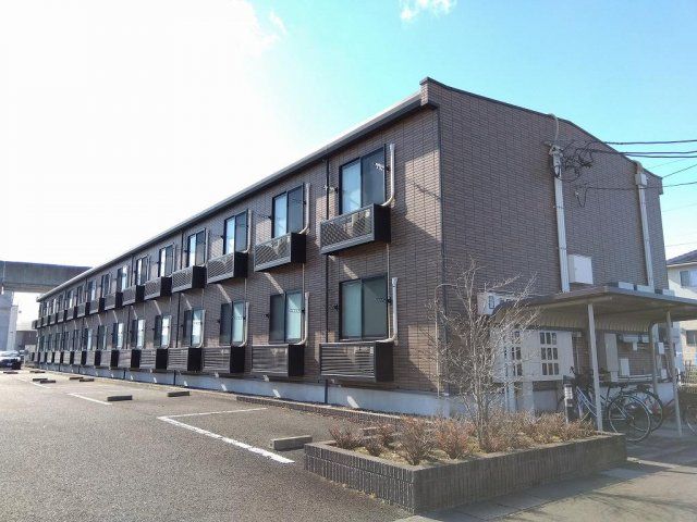 レオパレスかがやきの外観画像