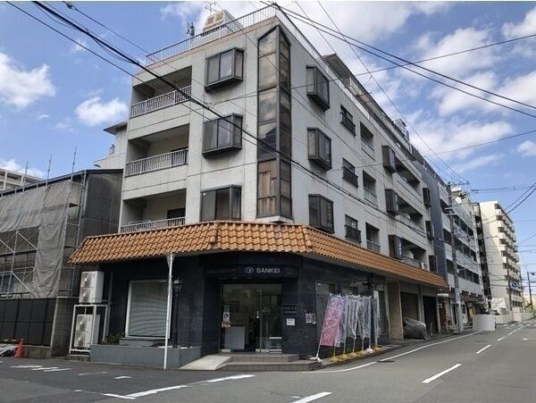 三恵グランドハイツの外観画像
