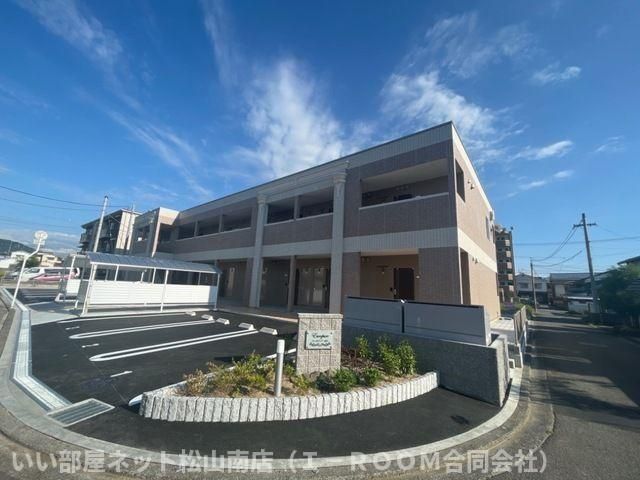 ユーロピュア 西山の外観画像