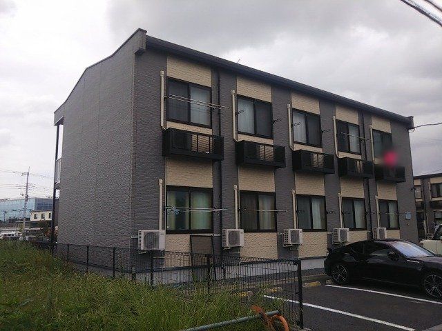 レオパレスユイカーナの外観画像