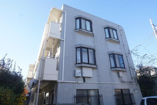 ロイヤルコーポ高井戸の外観画像