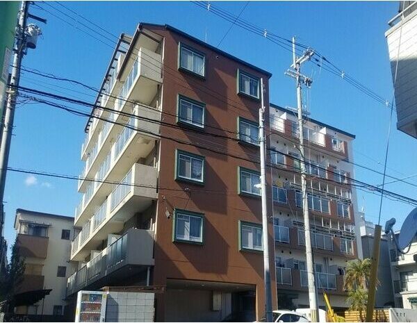 ラテラス服部の外観画像