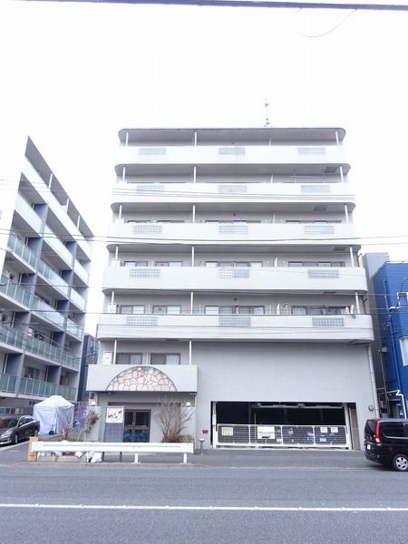 ファーストクラス南太田の外観画像