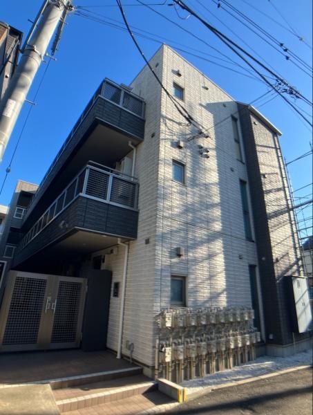 フォルス21の外観画像