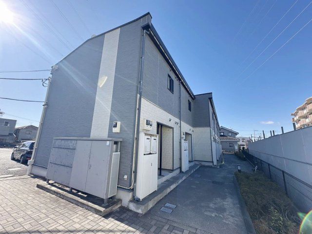 レオパレス山茶花の外観画像