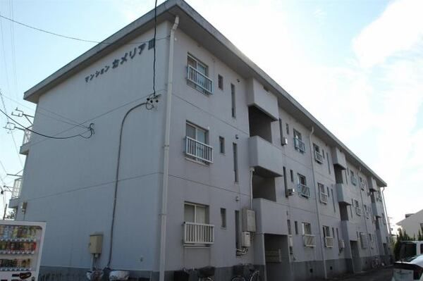 マンションカメリアⅢの外観画像