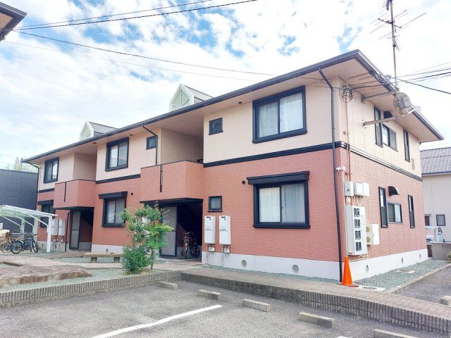 ハイカムール 南 B棟の外観画像