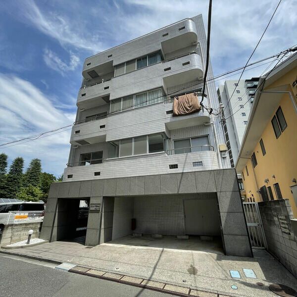 グリーンパレスの外観画像