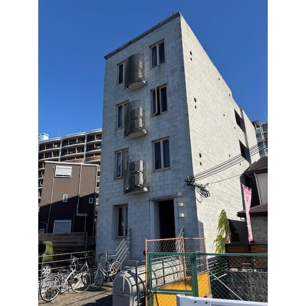 CINQ APPARTMENT(サンクアパルトマン)の外観画像