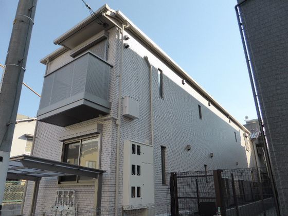 ファミーユ舟入の外観画像