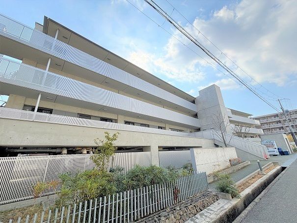 レジデンス桃山台の外観画像
