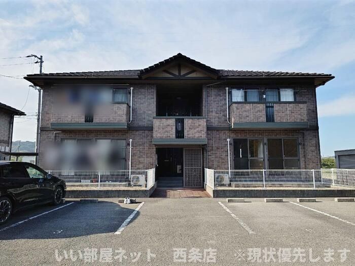 リヴェール・モリ C棟の外観画像