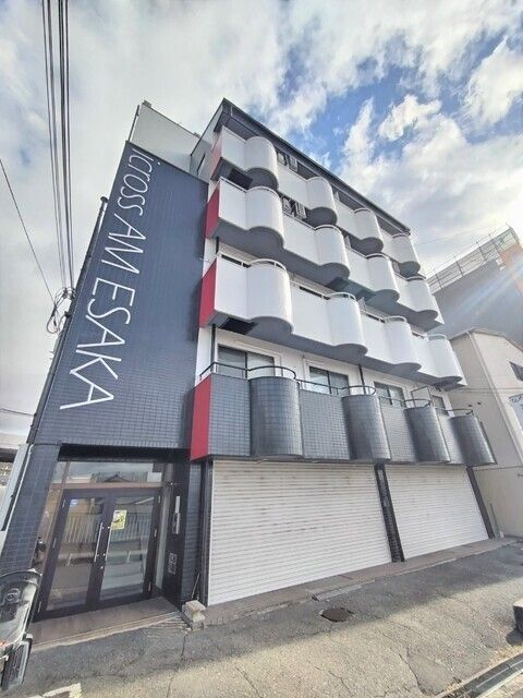 icrossAM江坂ビルの外観画像