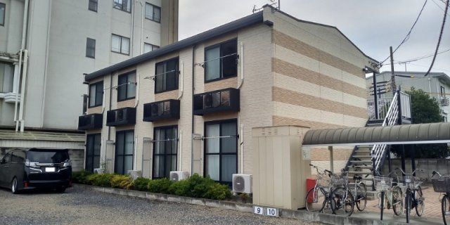レオパレスホープステイの外観画像