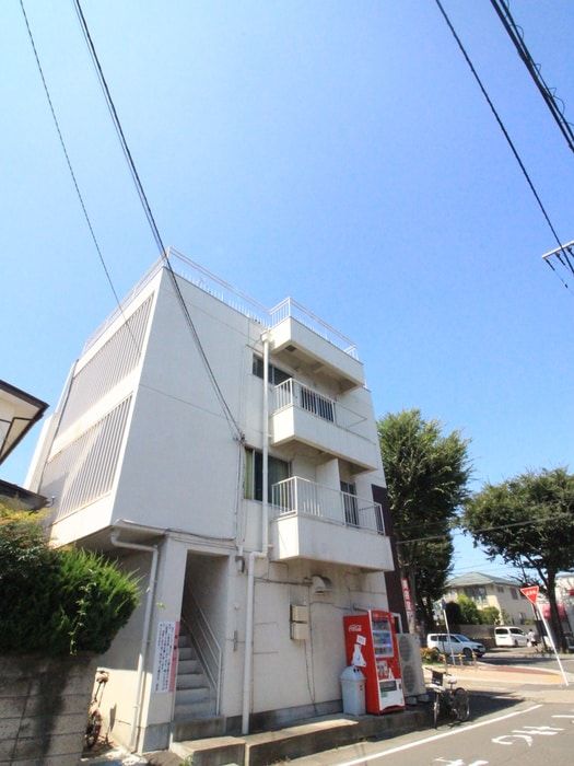 美徳十六番館の外観画像