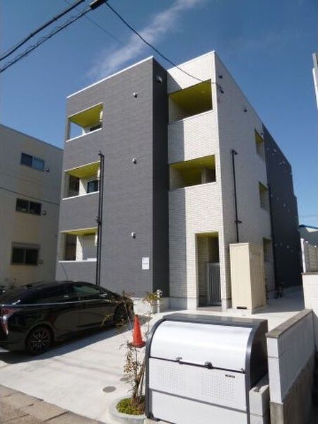Refino野並の外観画像