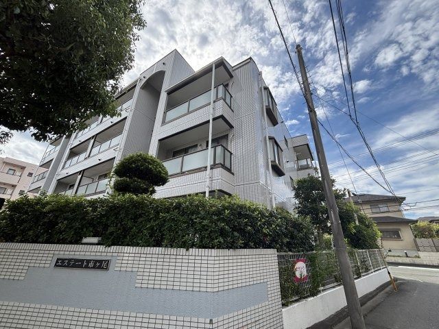 エステート市ヶ尾の外観画像