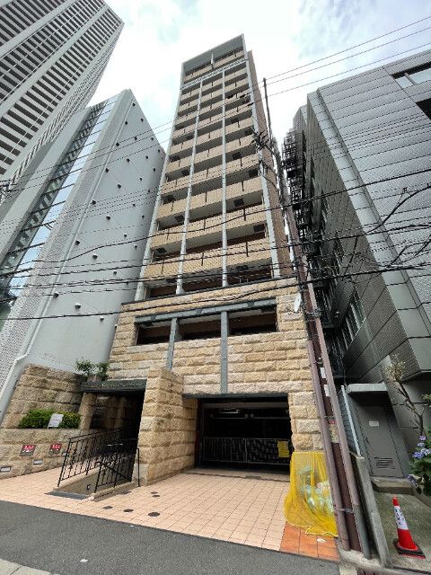 プレサンス三宮花時計前の外観画像