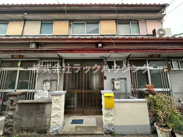 金田町1丁目貸家の外観画像