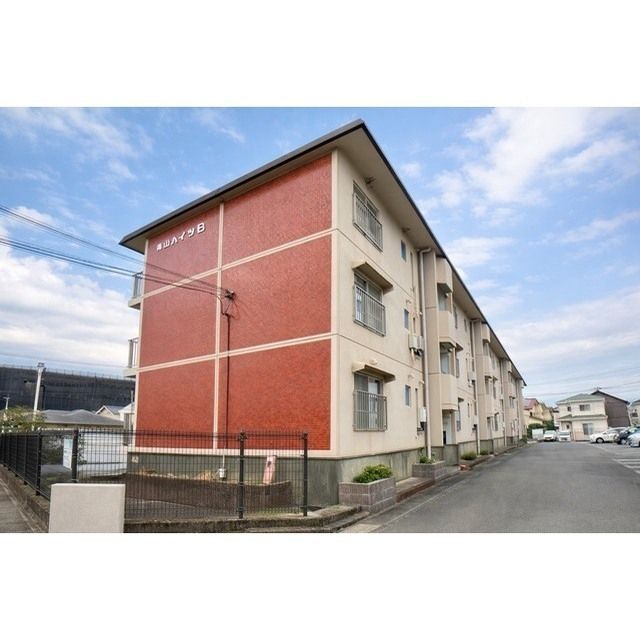 青山ハイツ B棟の外観画像