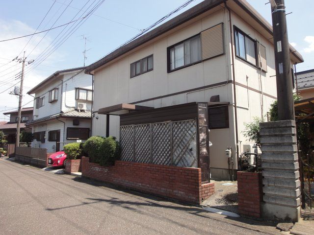 弥藤吾貸家の外観画像