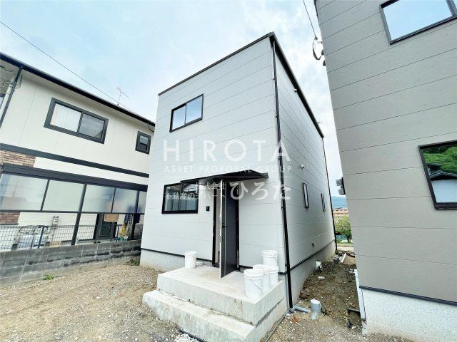 与原戸建1号棟の外観画像