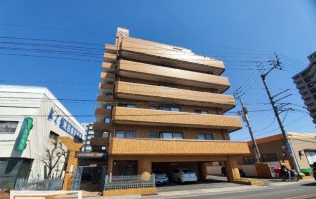 ダイアパレス三条の外観画像