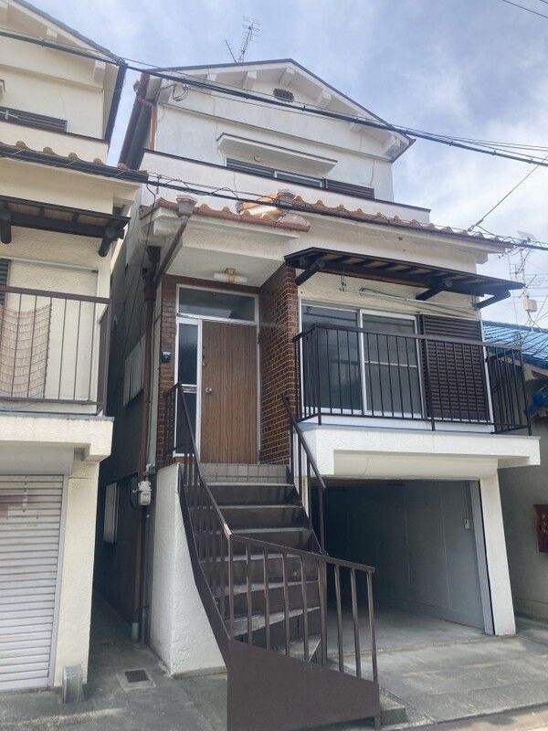 校南荘の外観画像