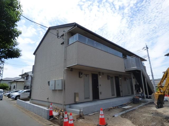 セレーヌ仲町台Bの外観画像