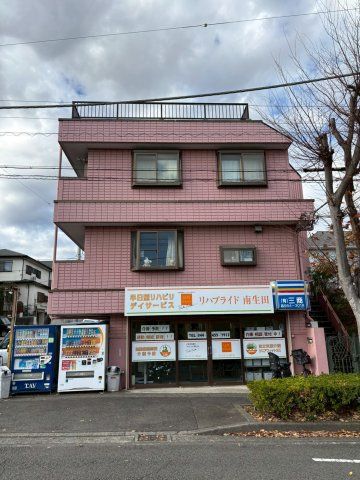 サンパレスの外観画像