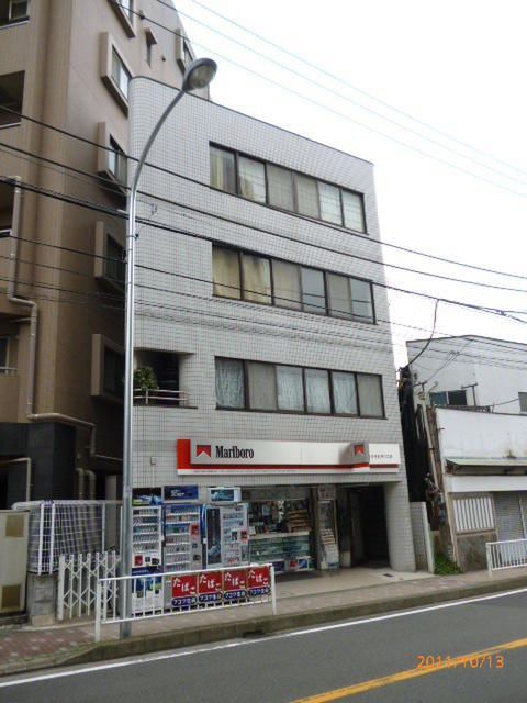 リーベオリサカの外観画像