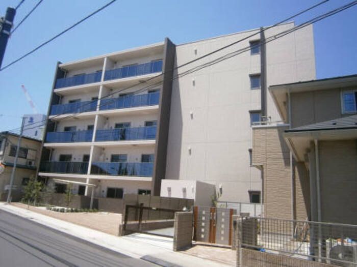 Callistoの外観画像