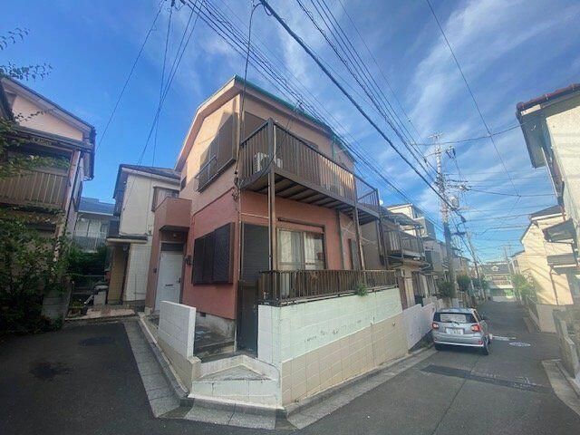 アースウェルの外観画像