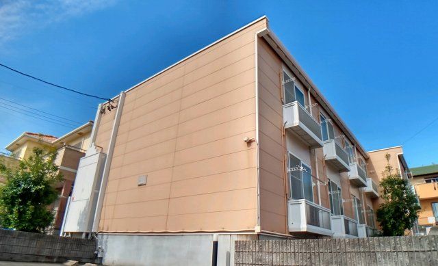 レオパレススカイコートの外観画像