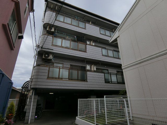 シャトーレジデント池田の外観画像