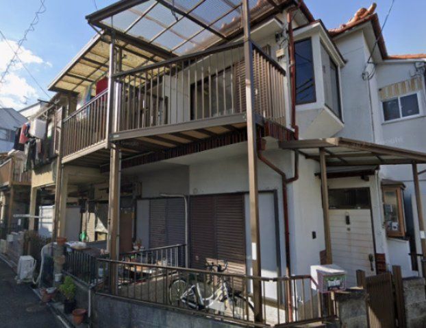 寝屋川市高倉1丁目テラスハウスの外観画像