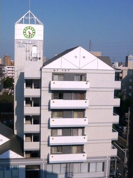 クロックタワー植田の外観画像