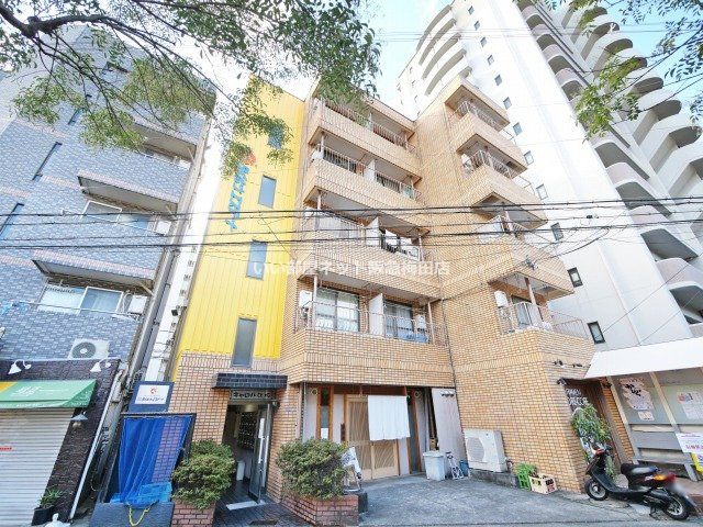 キャロル江坂の外観画像
