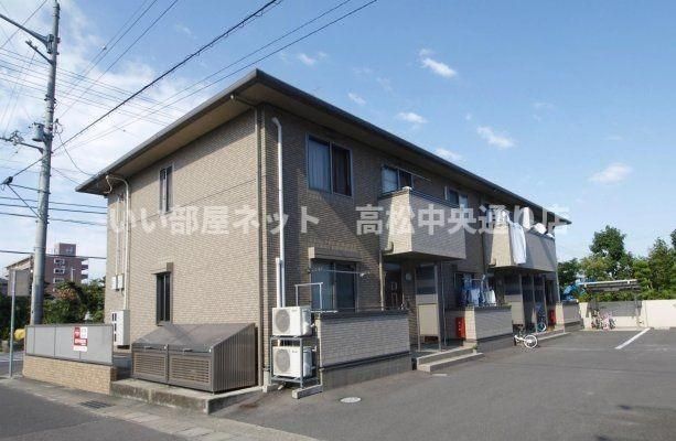 ファミーユ上吉田の外観画像