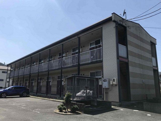 レオパレスル ポルトBの外観画像
