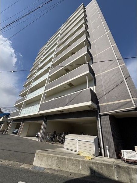 TRIBUTEの外観画像